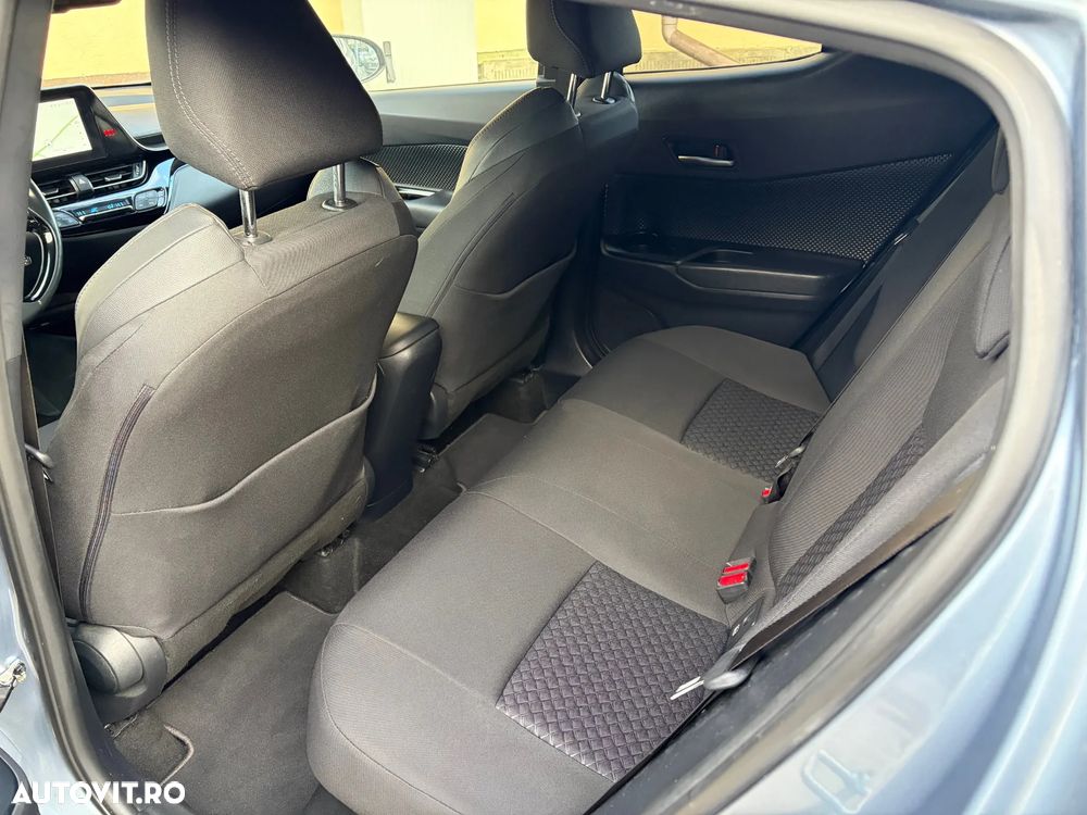 Toyota C-HR Business-Edition - 25