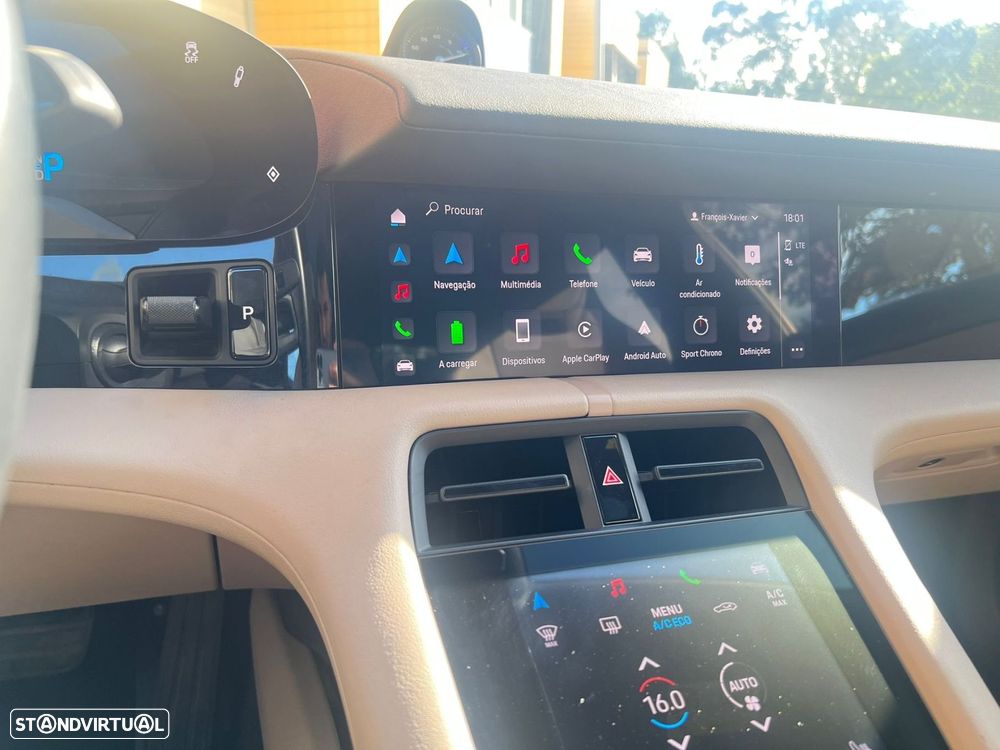 Porsche Taycan - 20