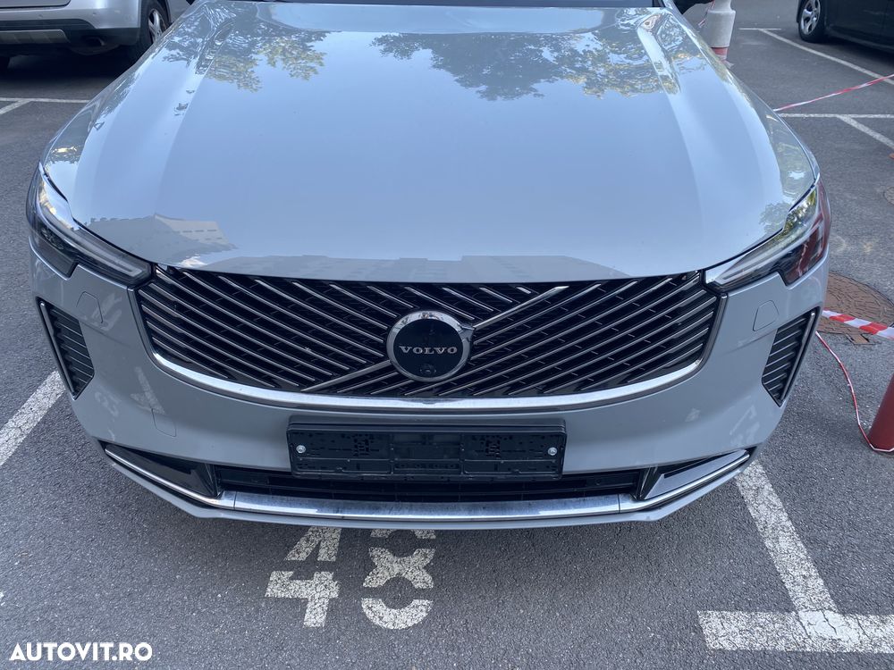 Volvo XC 90 B5 AWD MHEV Ultra Bright - 2