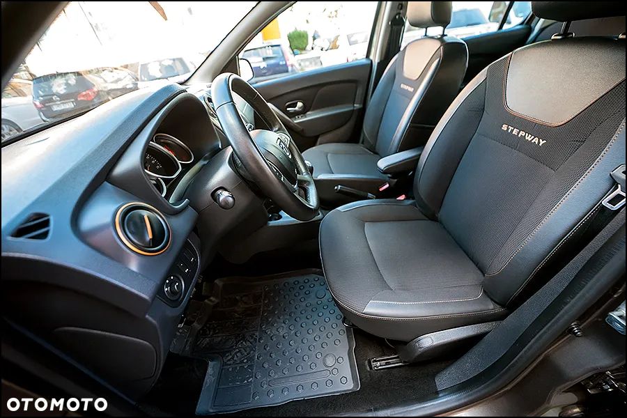 Dacia Sandero Stepway TCe 90 (S&S) Prestige - 31