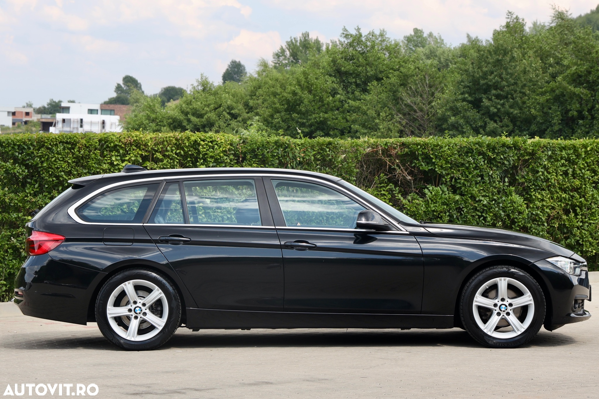 BMW Seria 3 320d Efficient Dynamic Edition Aut. - 39