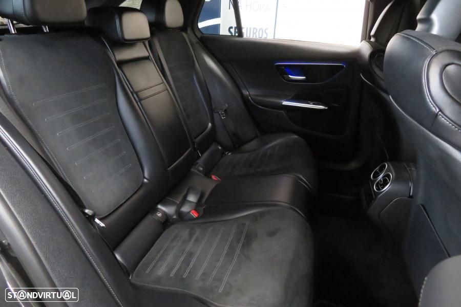 Mercedes-Benz C 300 d AMG Line - 13