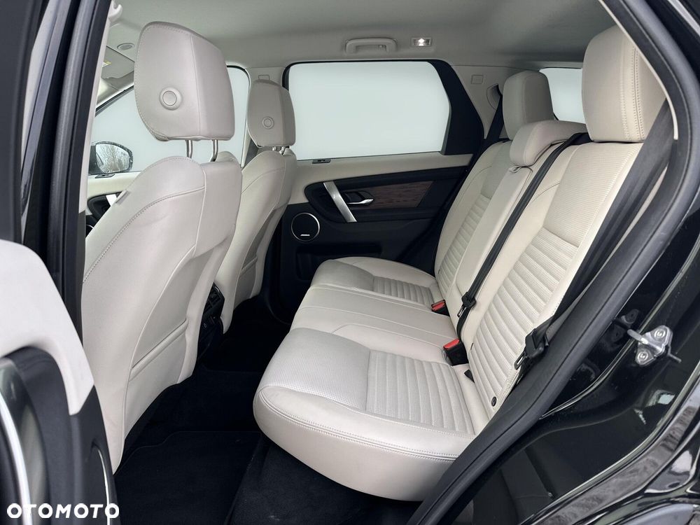 Land Rover Discovery Sport - 15