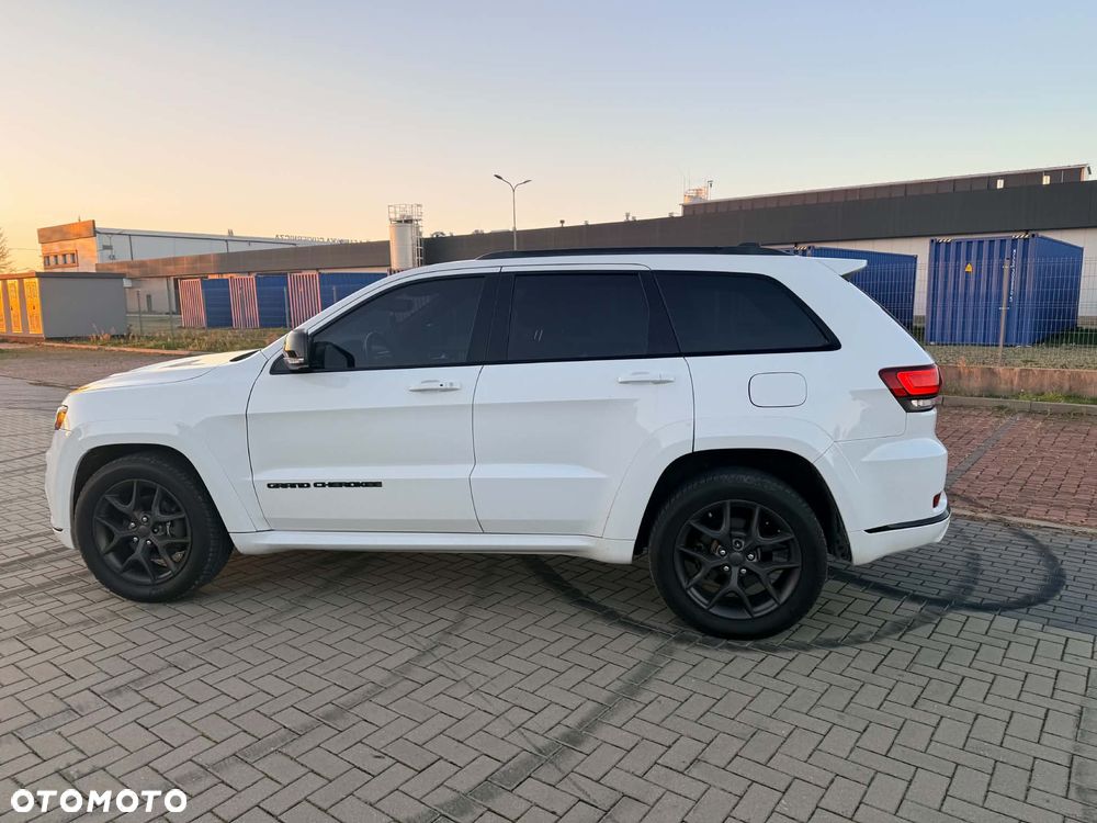 Jeep Grand Cherokee - 9