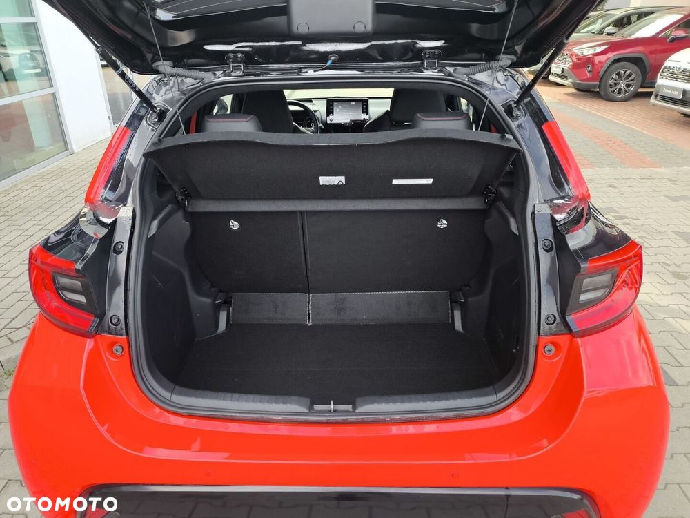 Toyota Yaris - 13