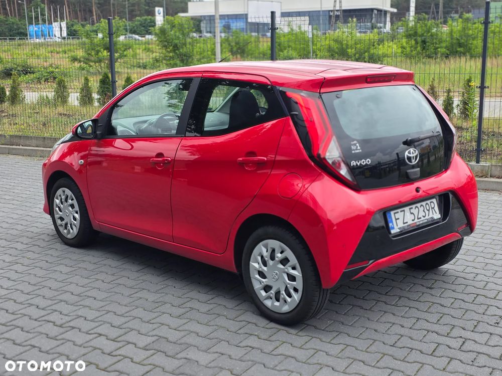 Toyota Aygo 1.0 VVT-i Black Edition - 4