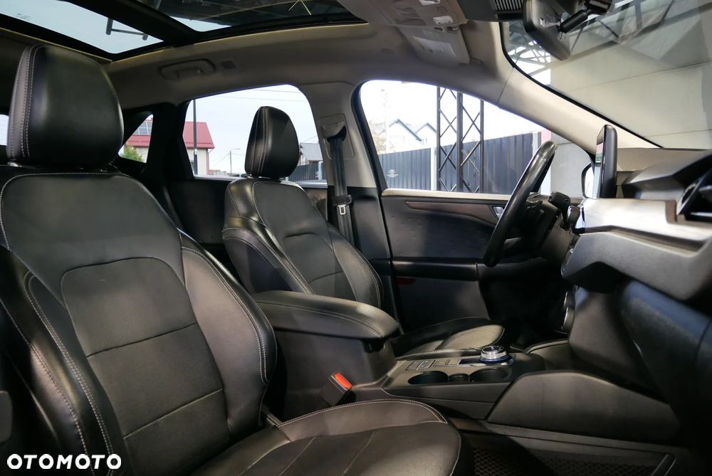 Ford Escape 2.0 EcoBoost AWD Titanium - 13