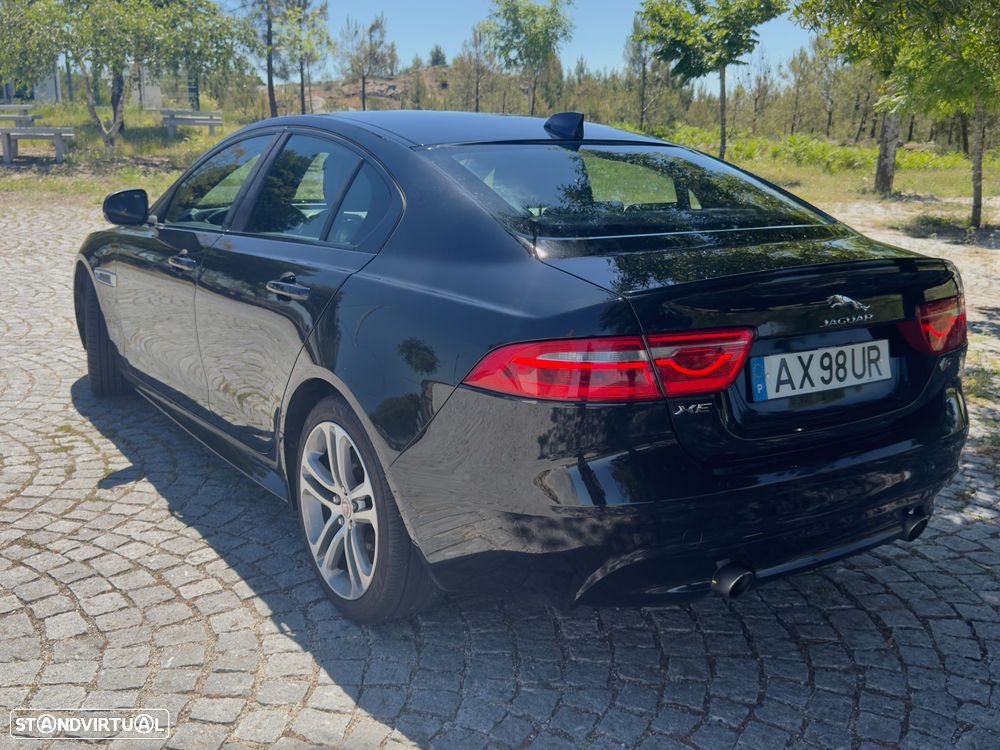 Jaguar XE 3.0 V6 S/C S - 12