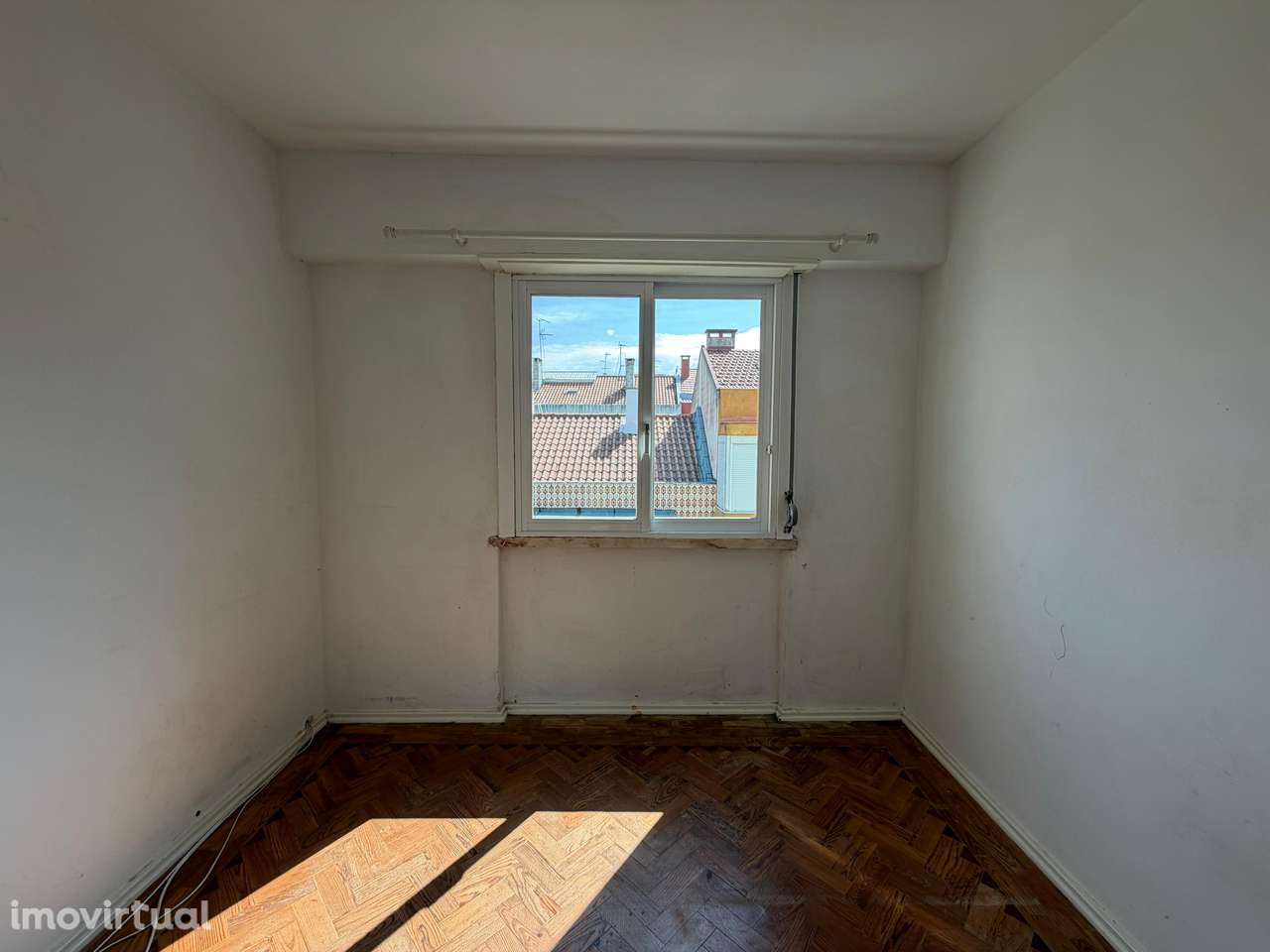 Apartamento T3, localizado na Venteira - Grande imagem: 5/13