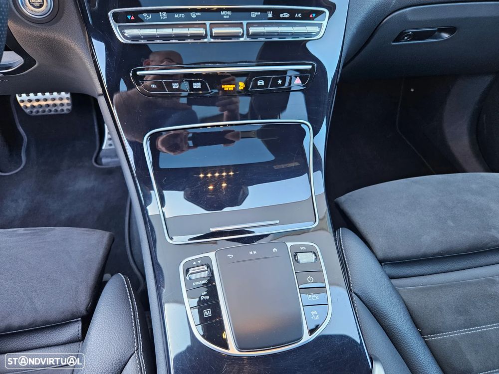 Mercedes-Benz GLC 300 de 4Matic 9G-TRONIC AMG Line Plus - 34