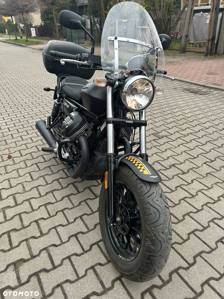 Moto Guzzi V9 - 11