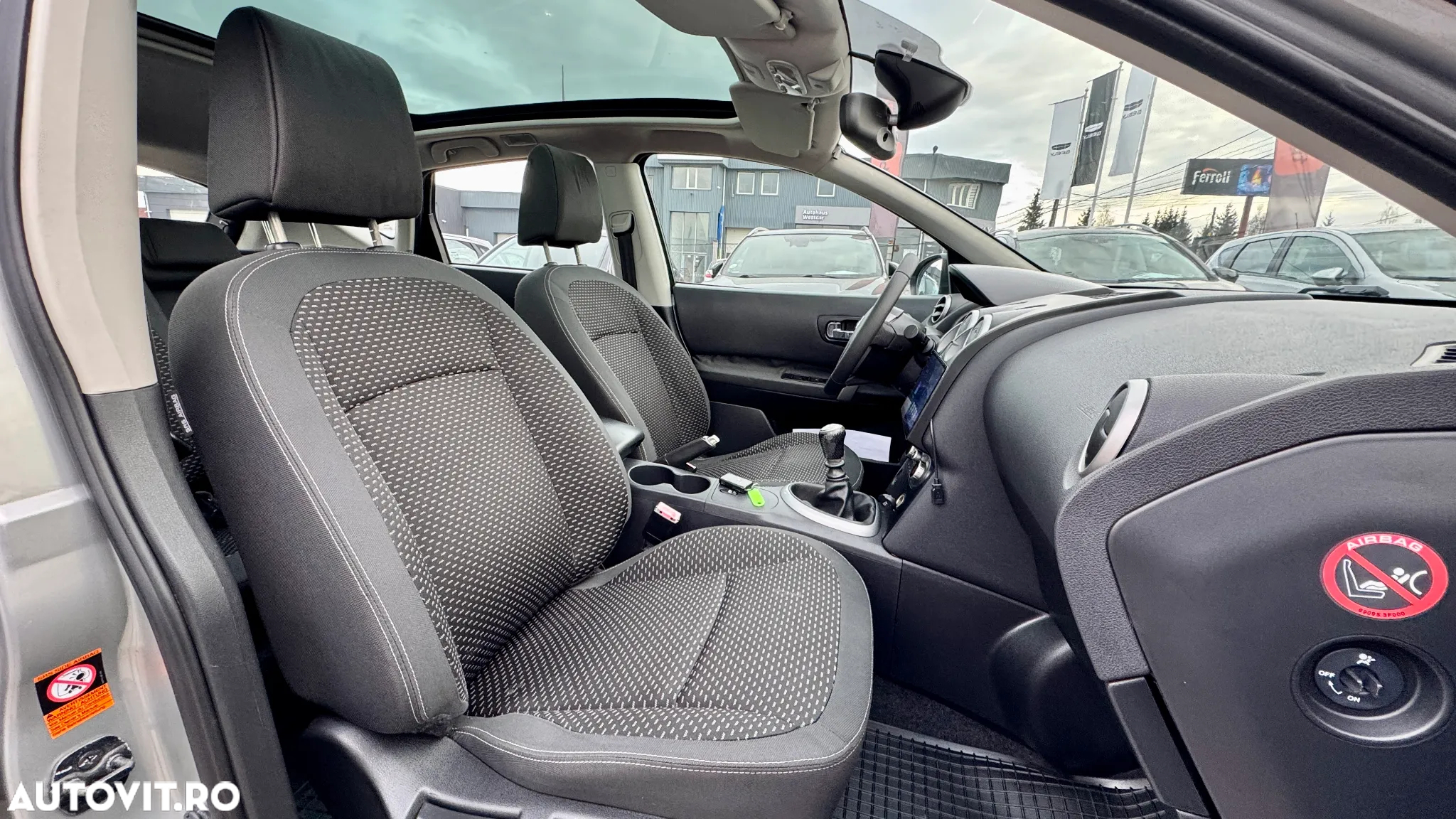 Nissan Qashqai 2.0 DCI DPF Tekna - 15