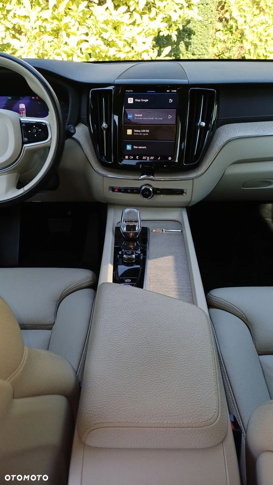 Volvo XC 60 T4 Inscription - 9
