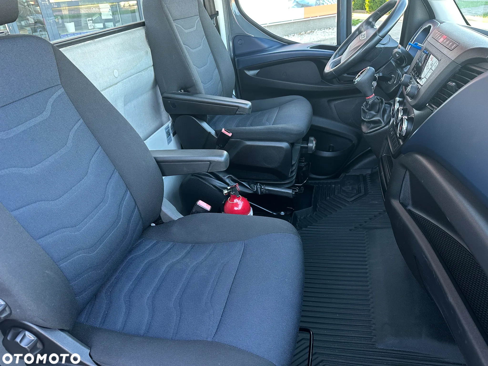 Iveco DAILY - 23