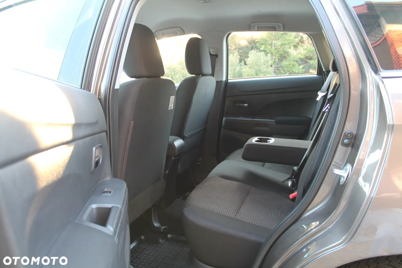 Mitsubishi ASX 1.6 Active - 14