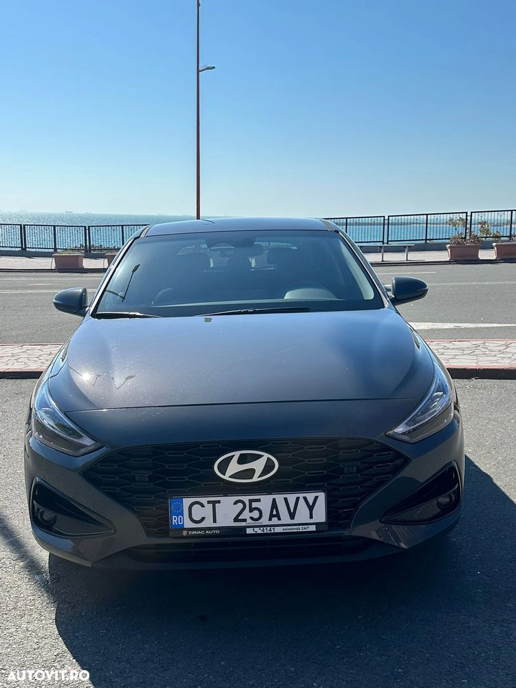 Hyundai i30 1.5 96CP M/T Highway - 1
