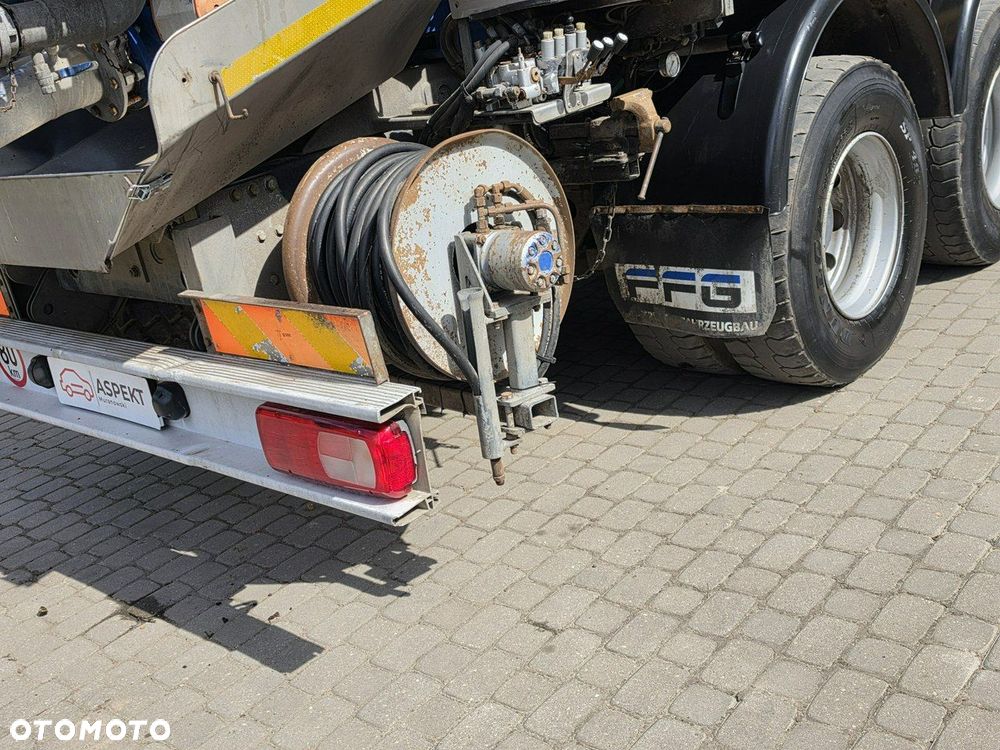 DAF Phoenix / WUKO Asenizacyjny FFG Elephant 2000 - 17