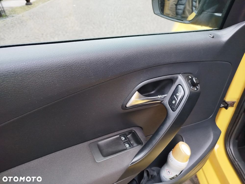 Volkswagen Polo 1.2 Sportline - 15