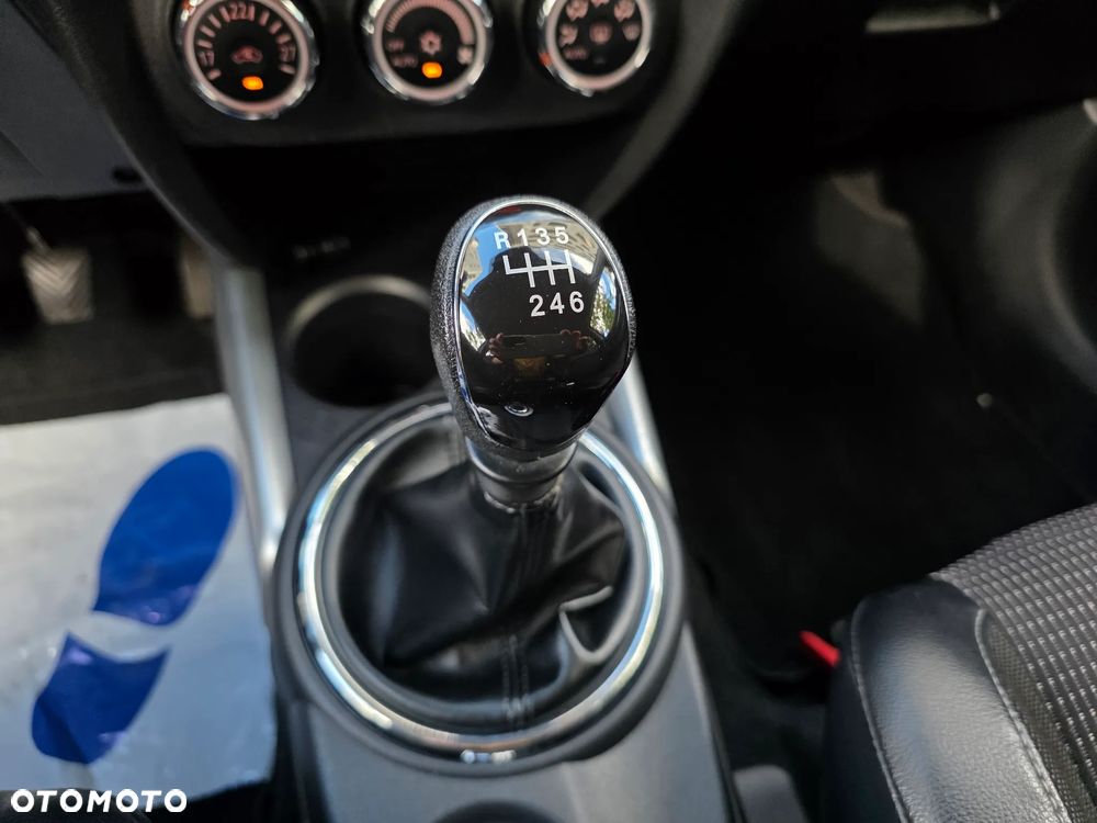 Peugeot 4008 - 16