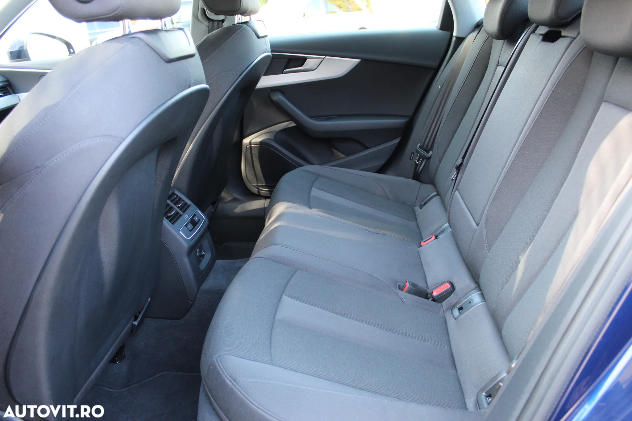 Audi A4 40 TFSI S tronic advanced - 15