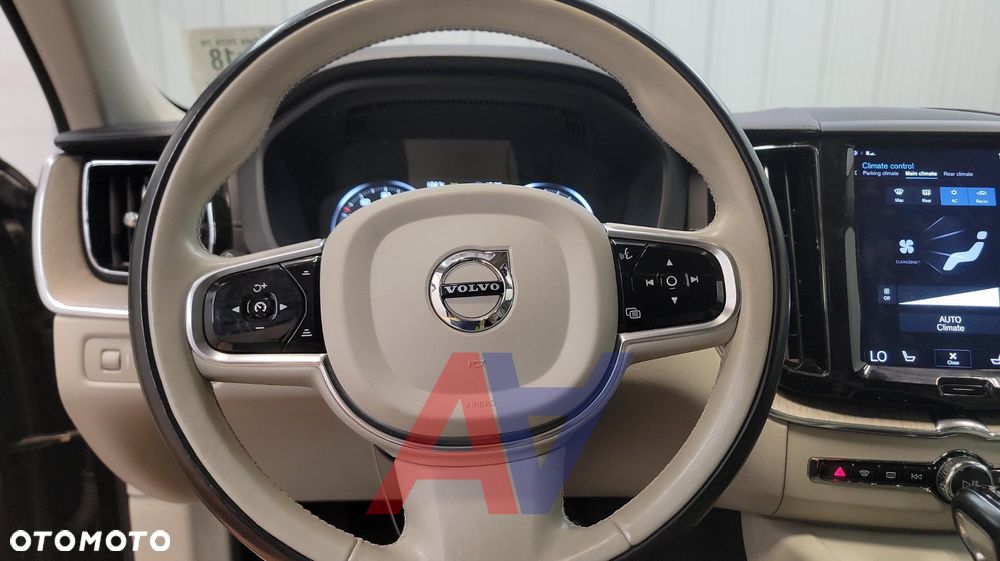 Volvo XC 60 T5 AWD Inscription - 10