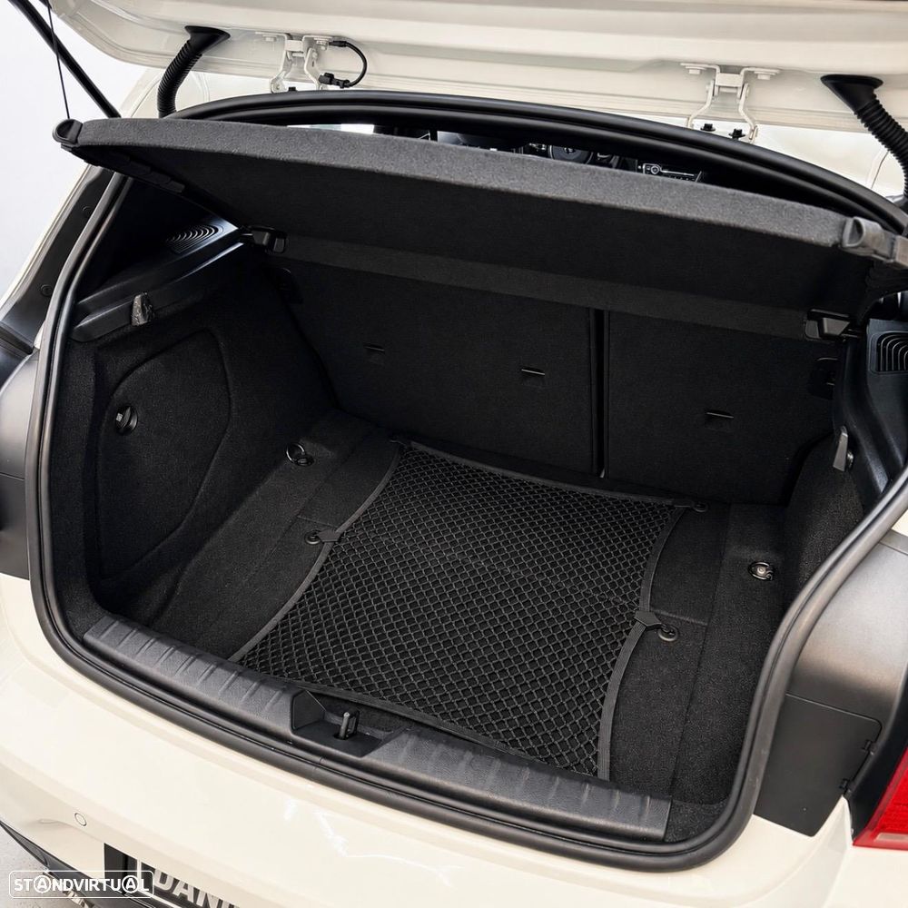 BMW 118 i M Sport - 17