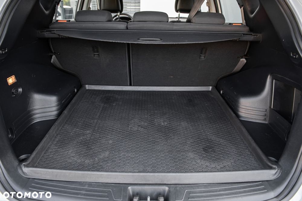Hyundai ix35 1.6 GDI Premium 2WD - 28