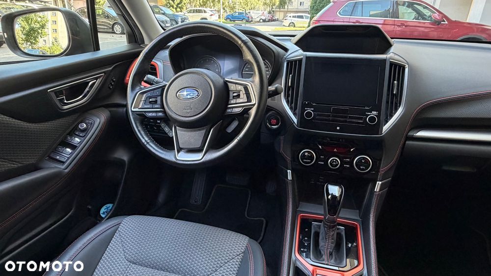 Subaru Forester 2.0 i Platinum Lineartronic - 11