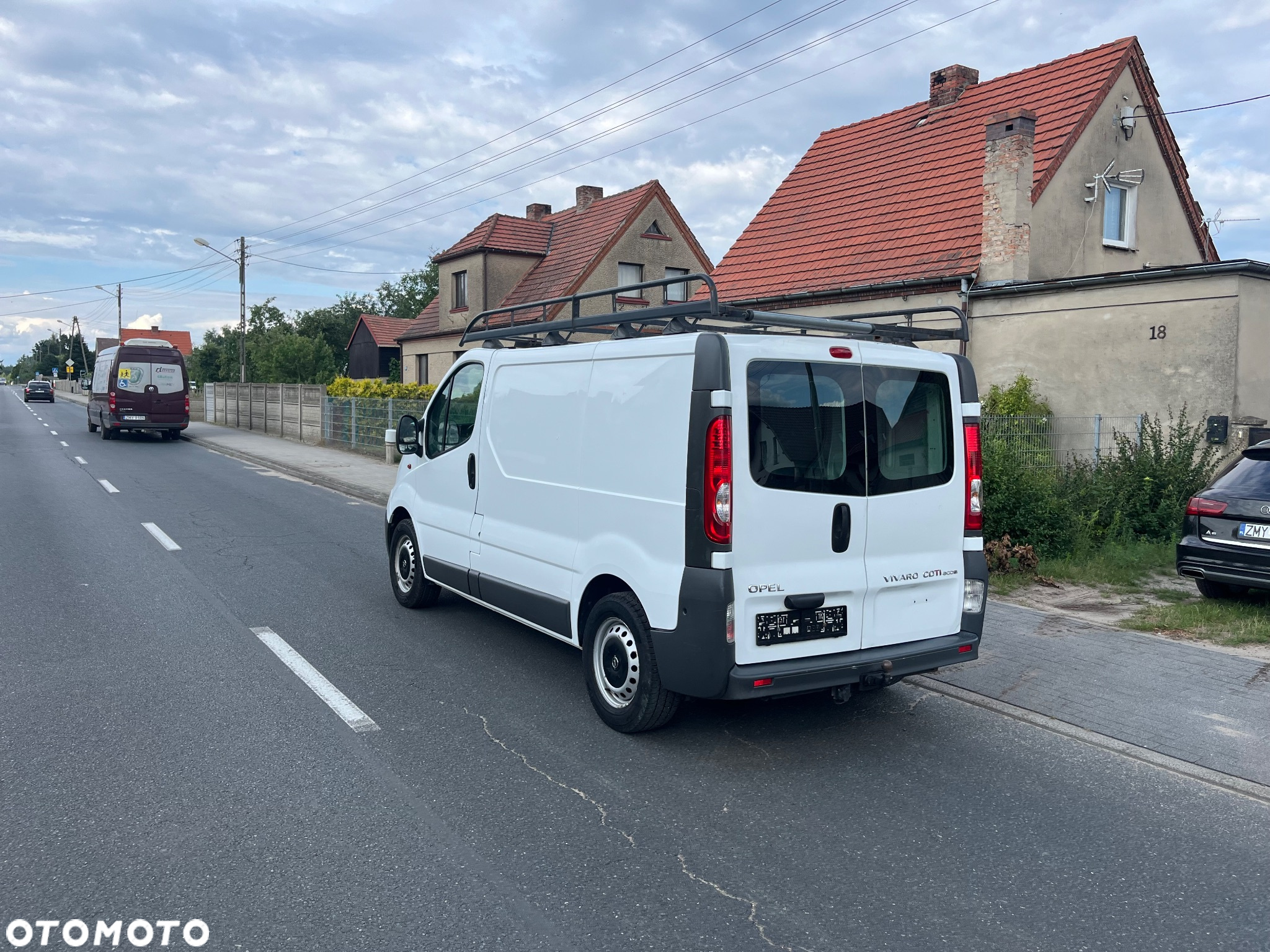 Opel Vivaro - 4