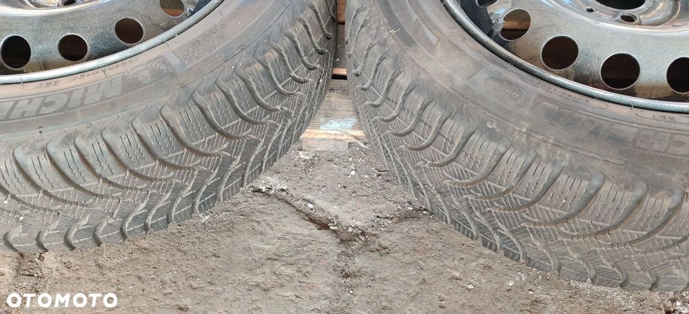 KOŁA FELGI STALOWE 15 CALI OPONY ZIMA RENAULT MODUS CLIO III 3  4X100 OPONY 185/60/15 - 10