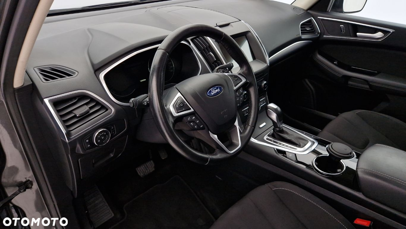 Ford S-Max - 16