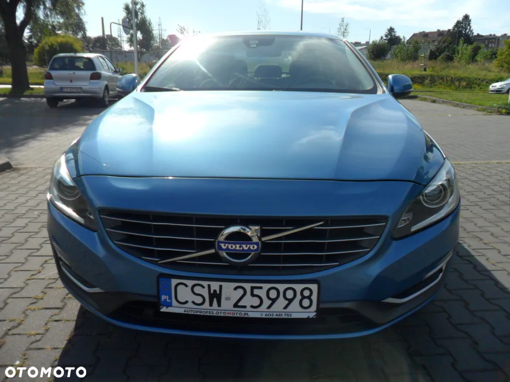 Volvo S60 D3 Kinetic - 2