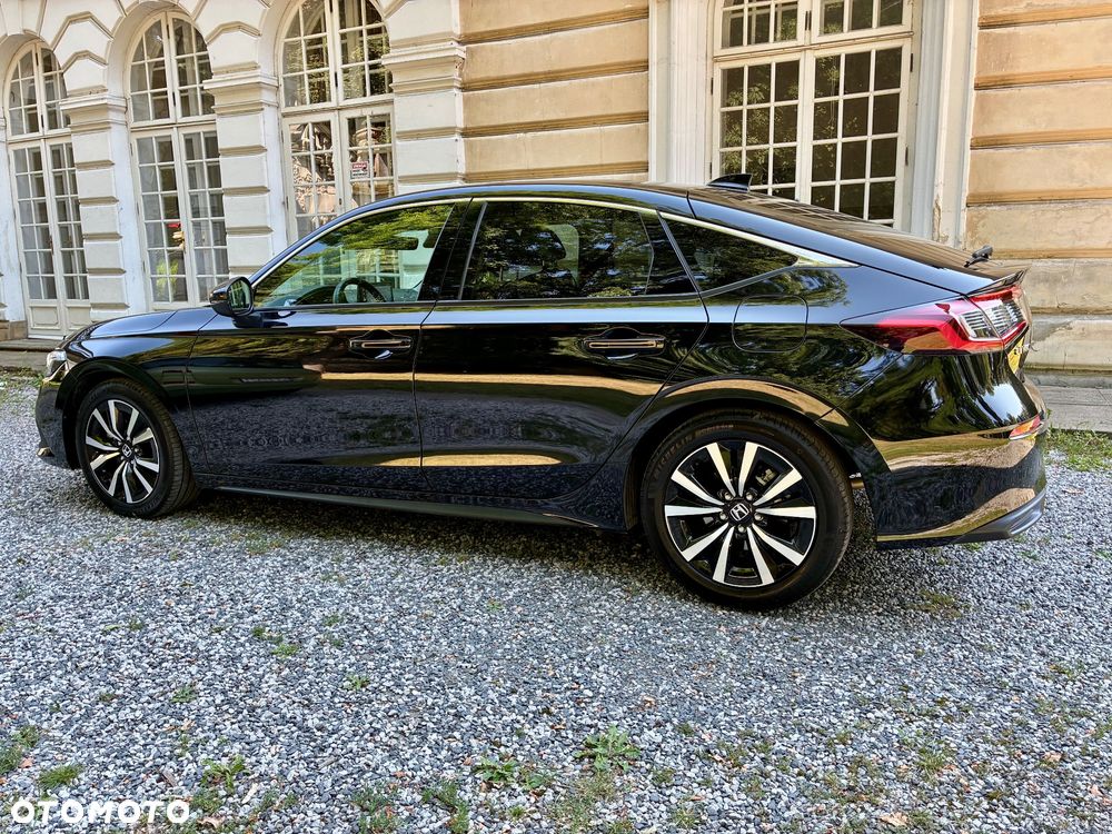 Honda Civic 2.0 i-MMD eHEV Advance CVT - 17