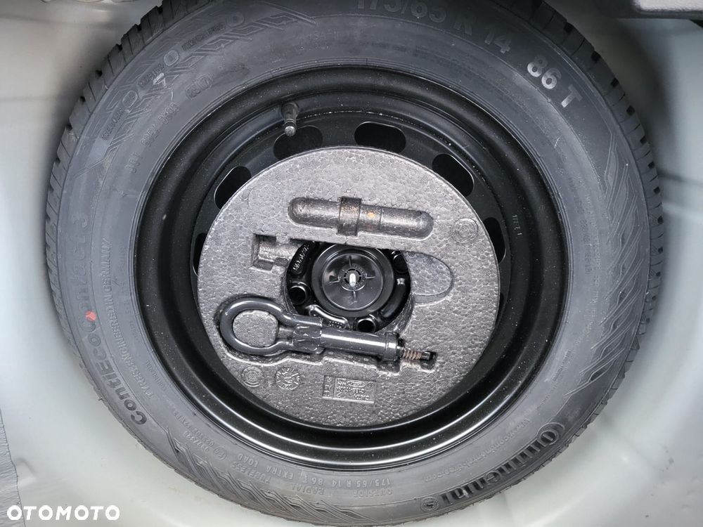 Ford Fiesta 1.0 EcoBoost Platinium X - 32