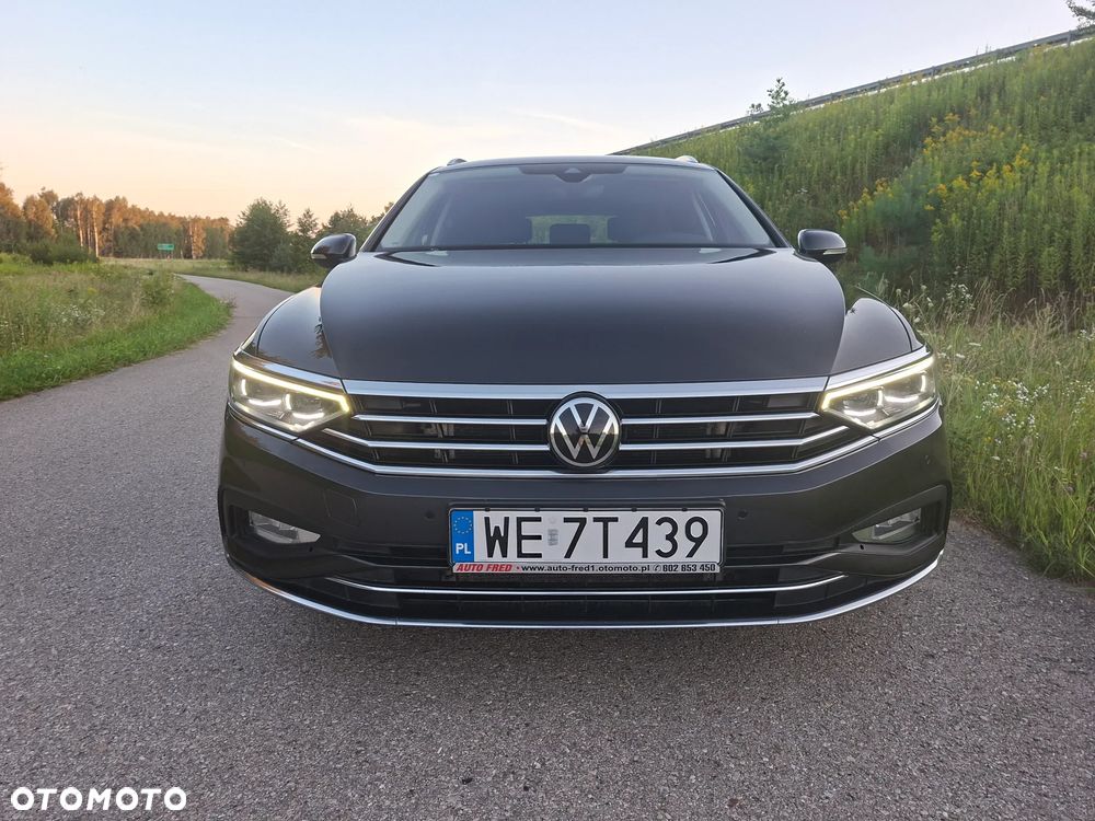 Volkswagen Passat 2.0 TDI Elegance DSG - 11