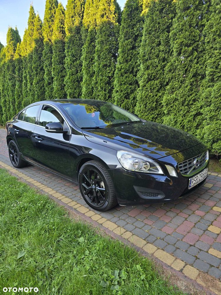 Volvo S60 - 1
