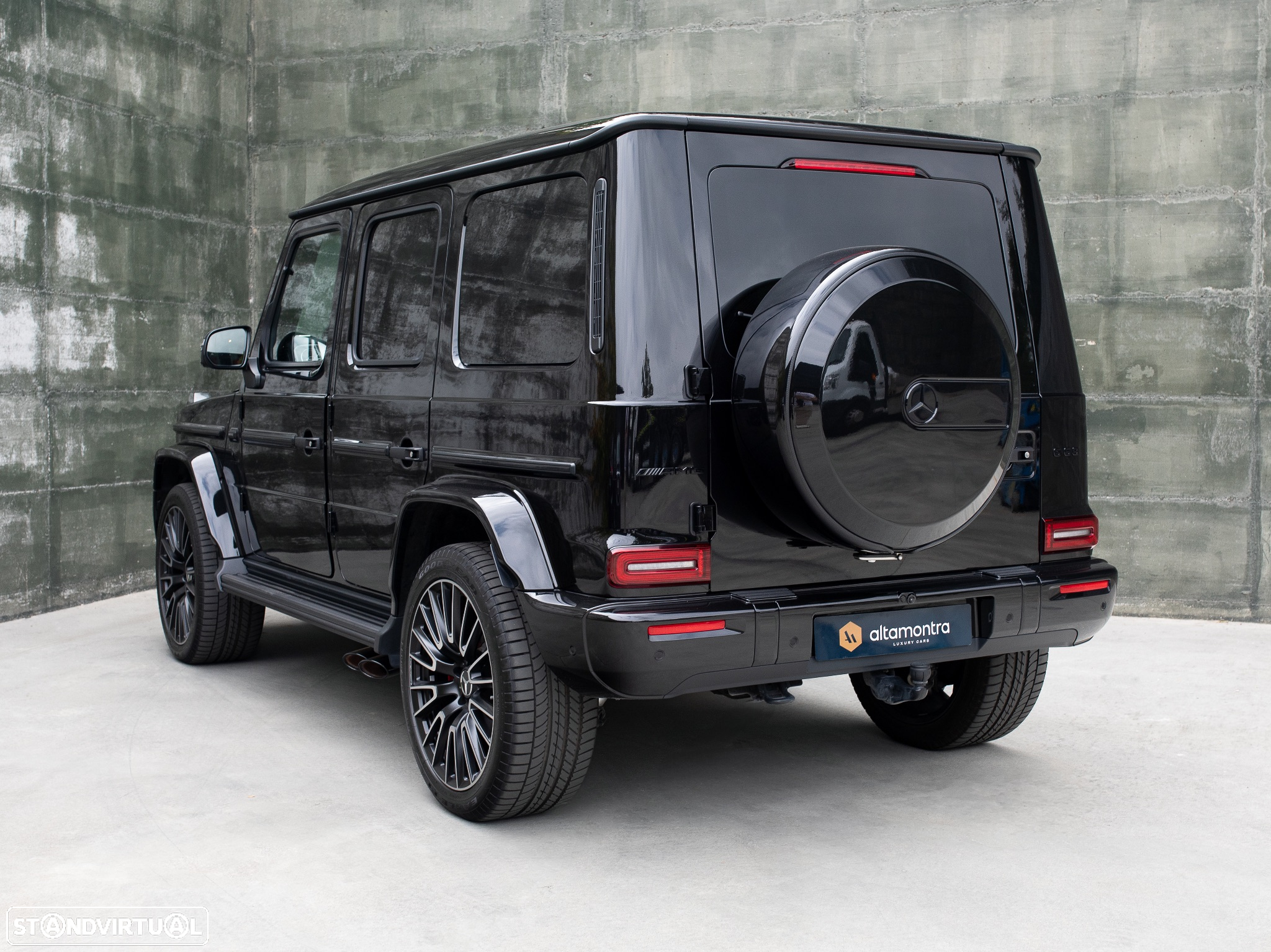 Mercedes-Benz G 63 AMG Standard - 13