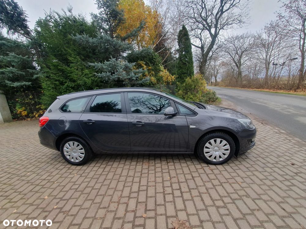 Opel Astra 1.6 Cosmo - 3
