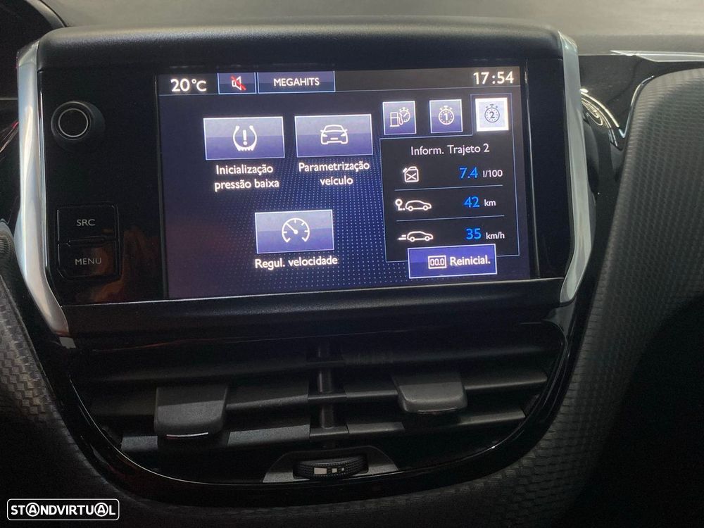 Peugeot 2008 1.2 PureTech Active - 13
