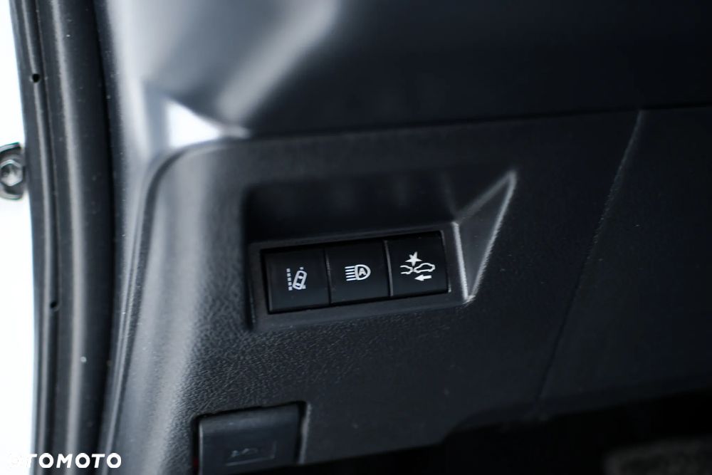 Toyota Yaris Hybrid 100 Premium EU6 - 15