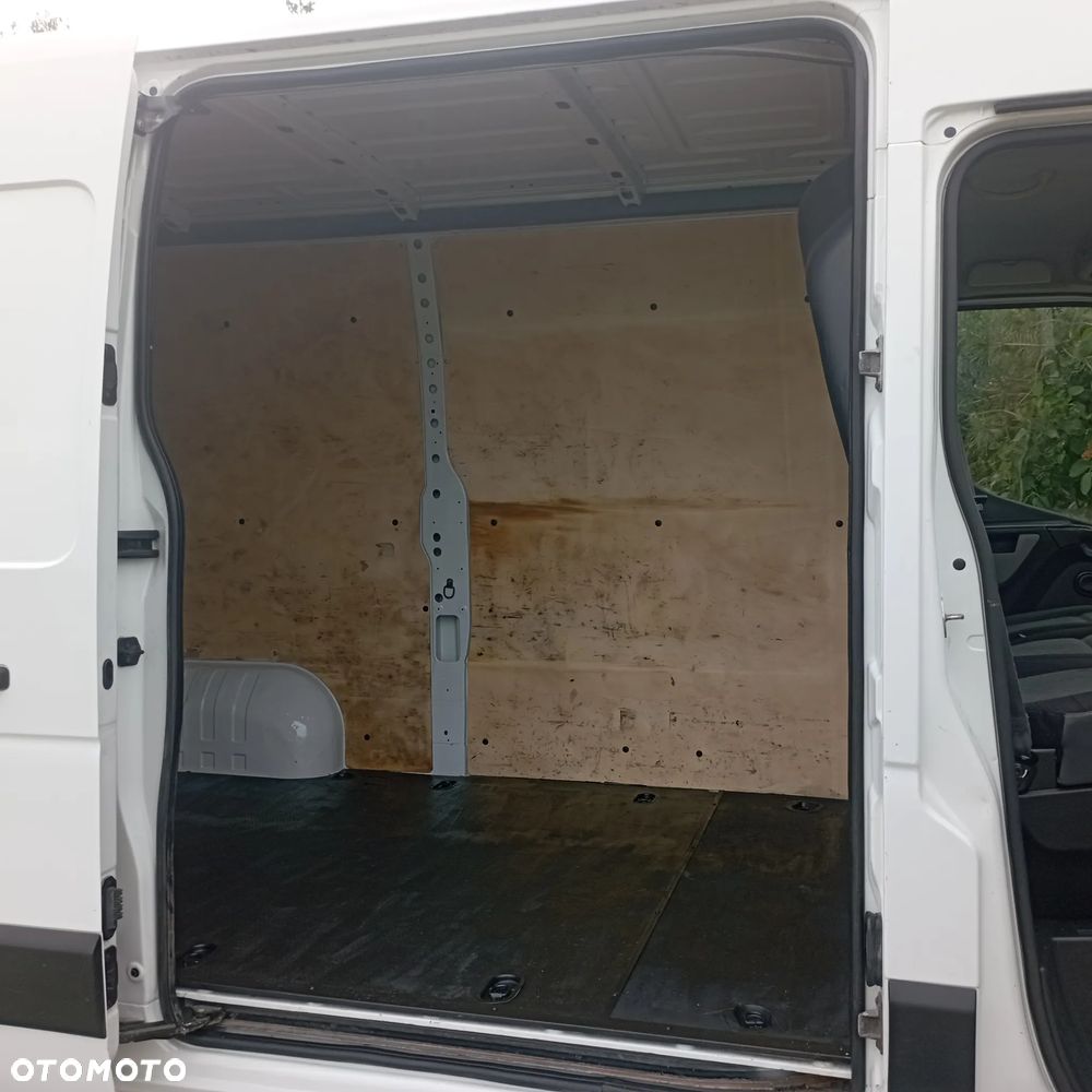 Renault Master - 22