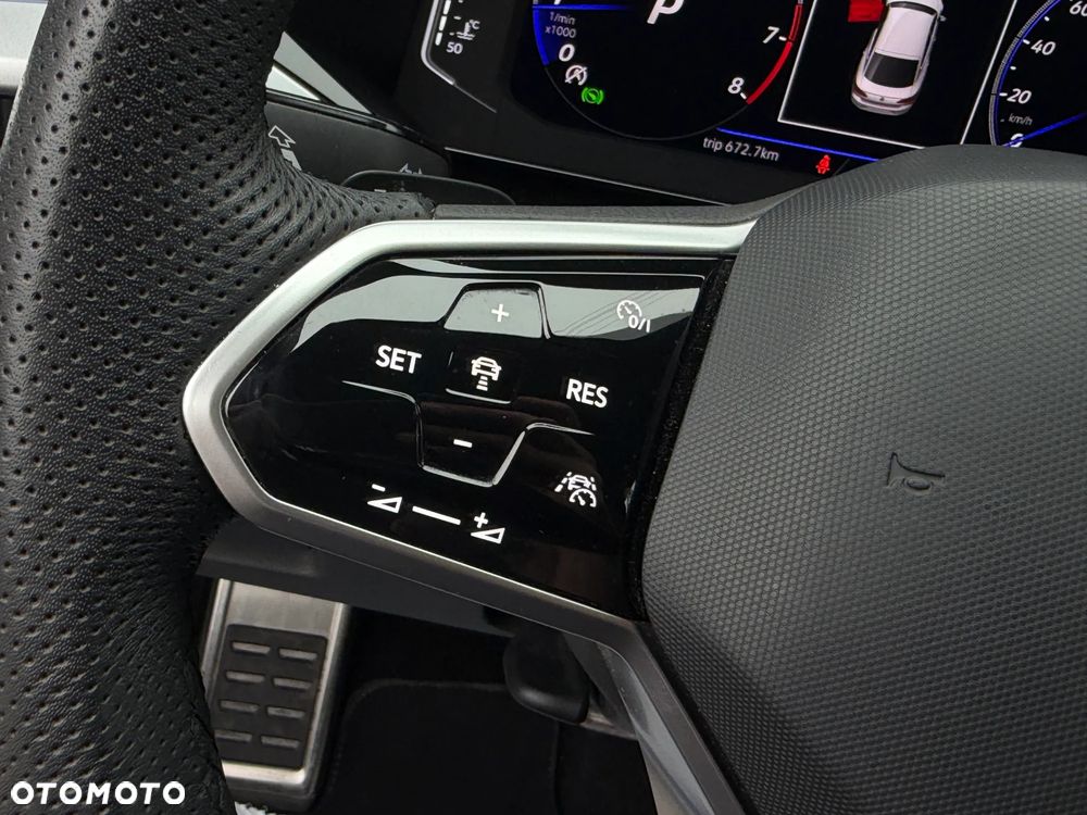 Volkswagen Arteon 2.0 TSI R-Line DSG - 27