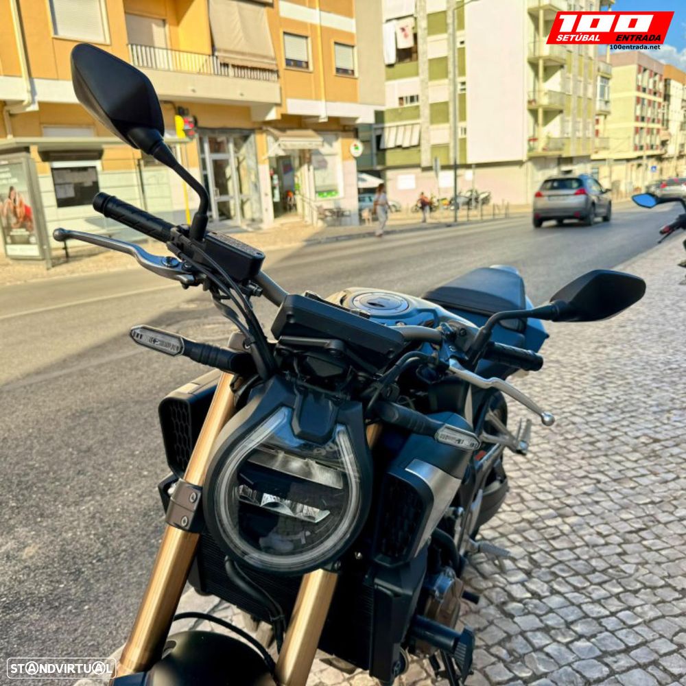Honda CB 650 RA - 23