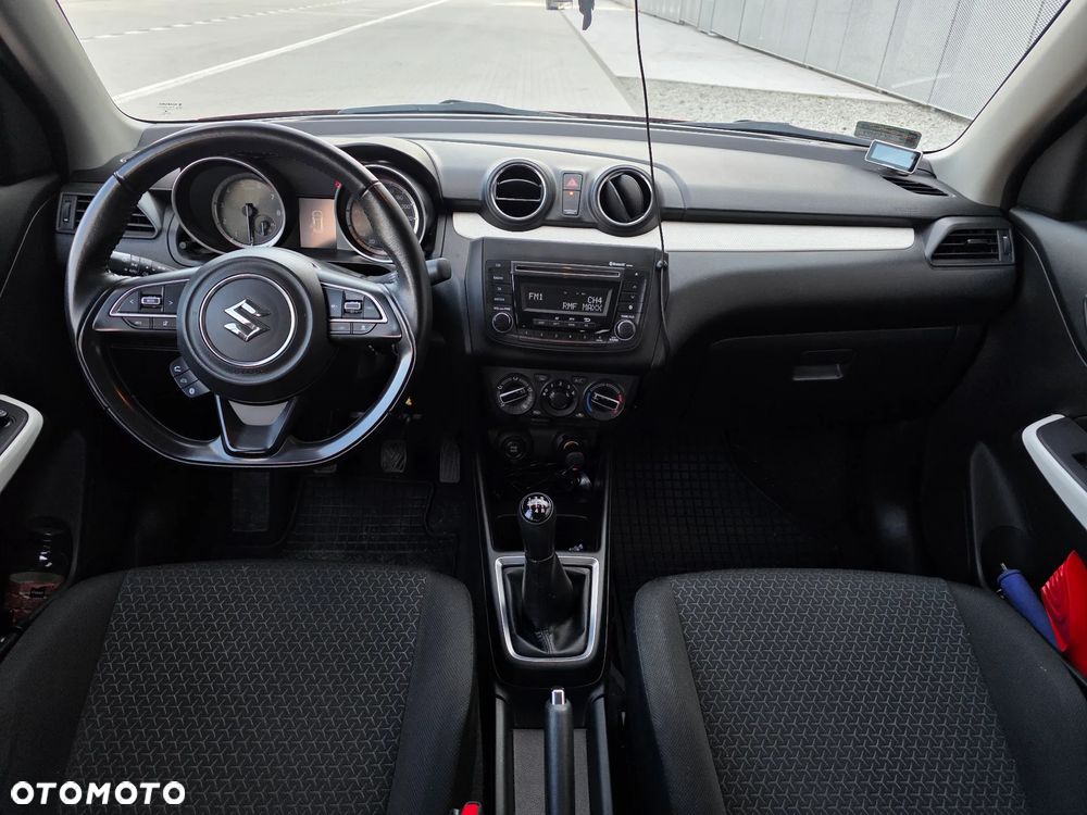 Suzuki Swift 1.2 Dualjet SHVS Premium - 6