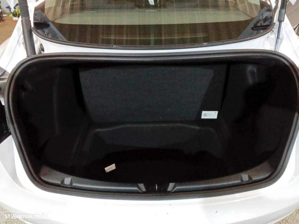 Tesla Model 3 Standard Range Plus RWD - 5