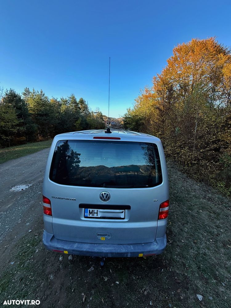 Volkswagen Transporter - 2