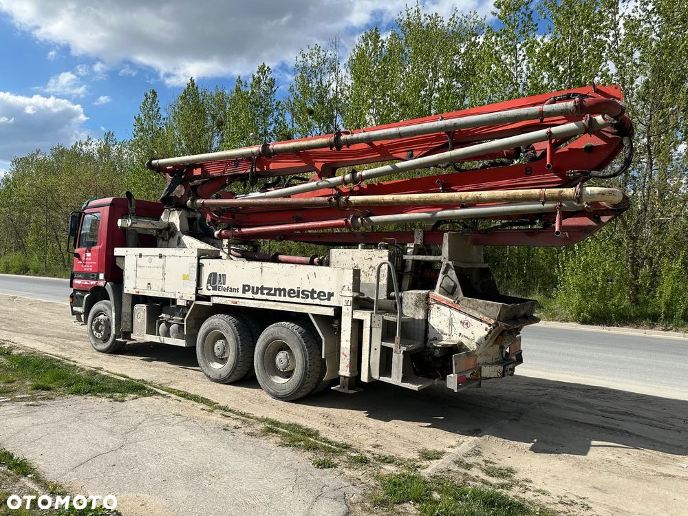 Mercedes-Benz Actros - 2