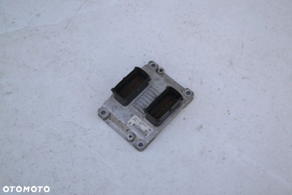 OPEL CORSA C 1.0 KOMPUTER STEROWNIK SILNIKA 55350551 0261207960 - 2
