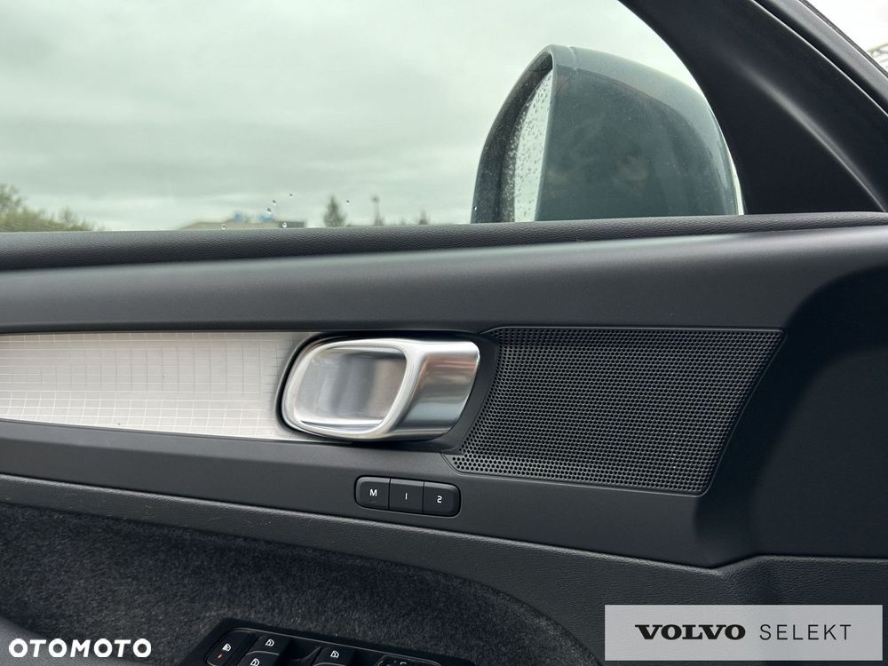 Volvo XC 40 - 11