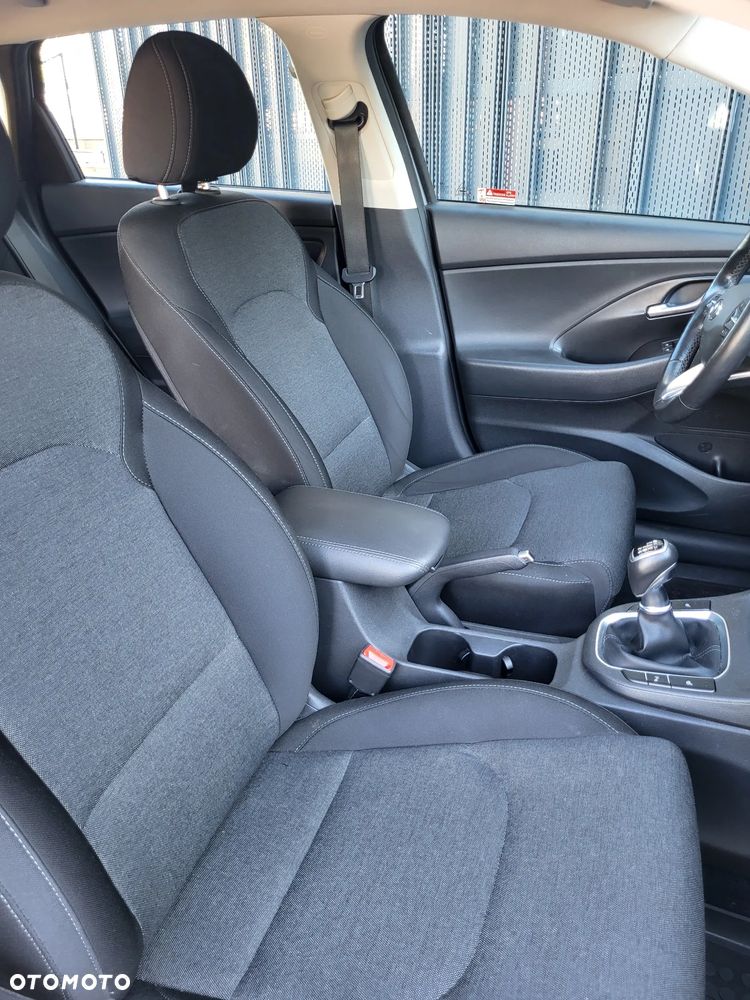 Hyundai i30 1.0 T-GDI 48V-Hybrid Trend - 15